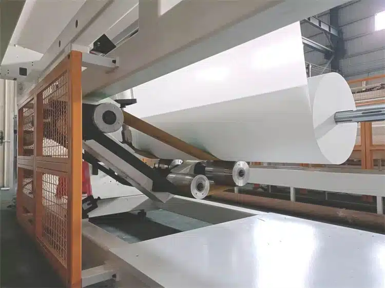 high speed nonwoven slitting rewinding machine01