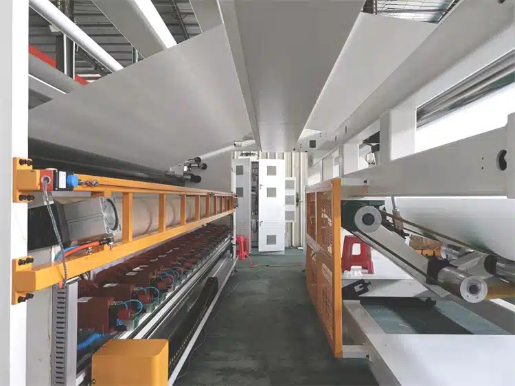 high speed nonwoven slitting rewinding machine02
