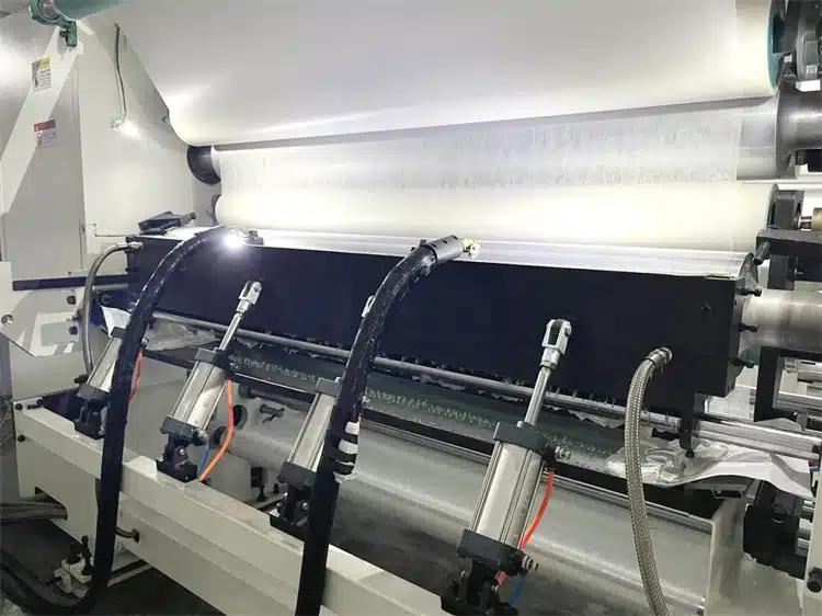 Hot Melt Adhesive Laminating Machine02